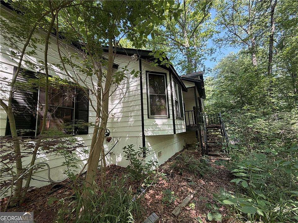 1st image of 2500 Whitebluff Way
