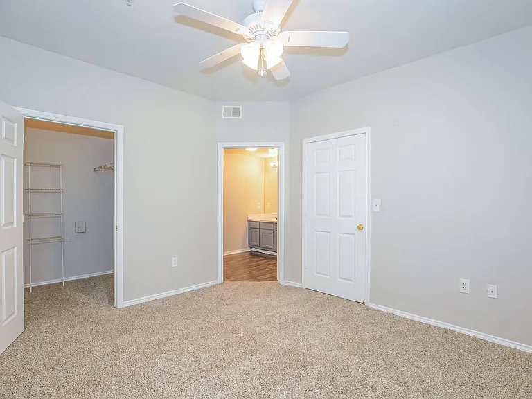 1401 S Aw Grimes Blvd — Photo 58