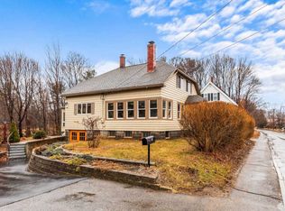 65 Rogers Rd, Kittery, ME 03904