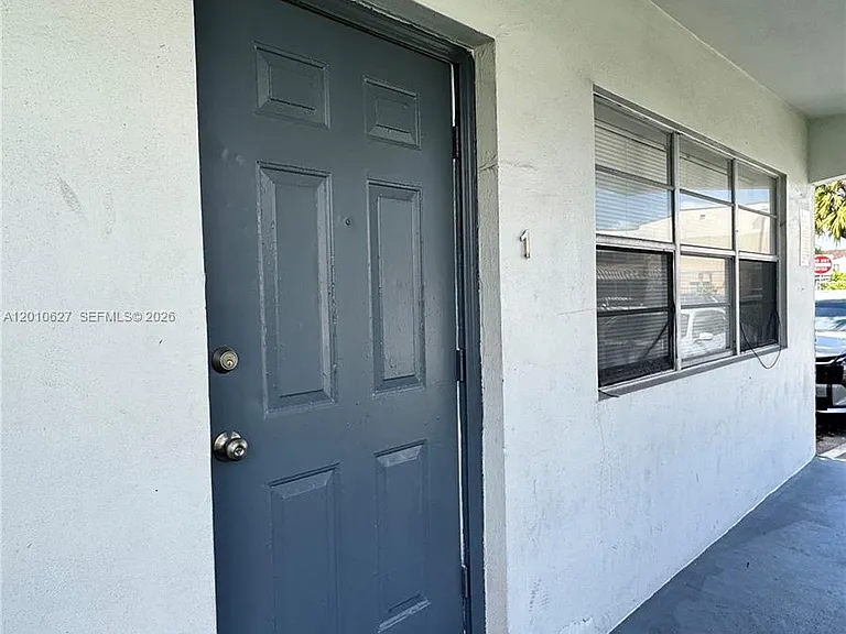 2300 Pierce St #1 — Photo 2