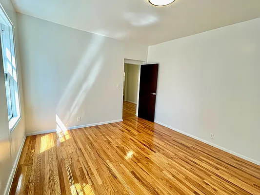 Rented by Compass | media 15