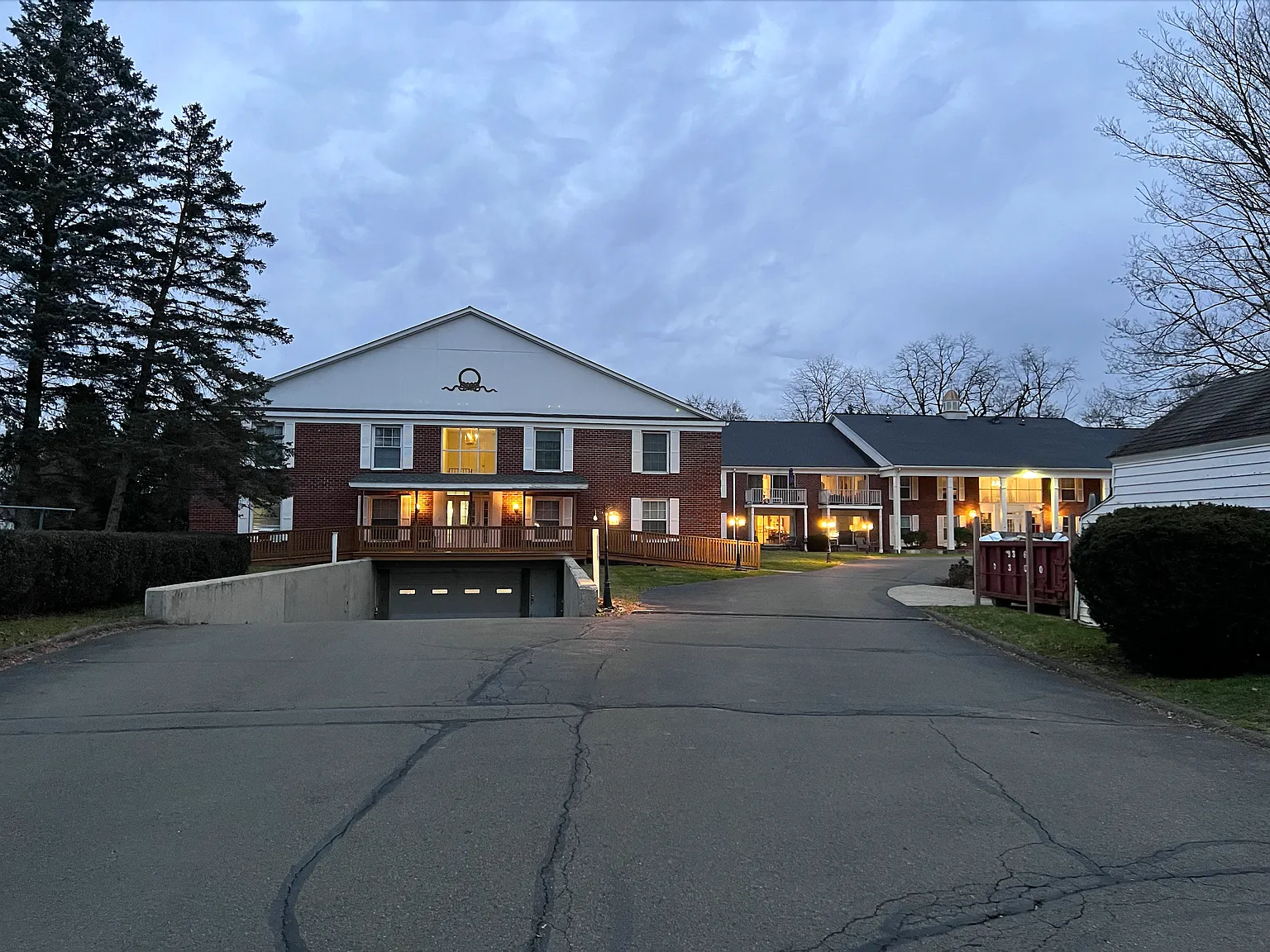 Colony Park Apartments — Photo 1