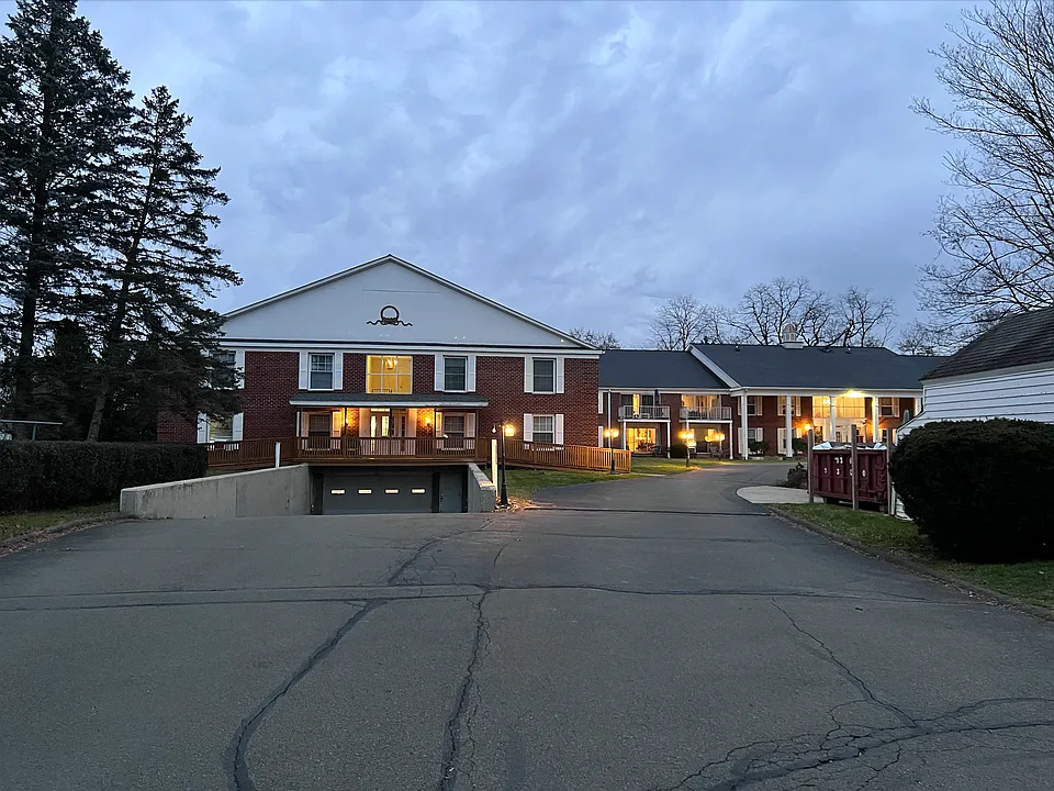 Colony Park Apartments