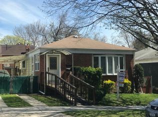 6937 167th St, Fresh Meadows, NY 11365