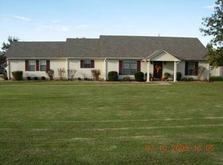 250 Lexie Cobb Rd, Dyersburg, TN 38024