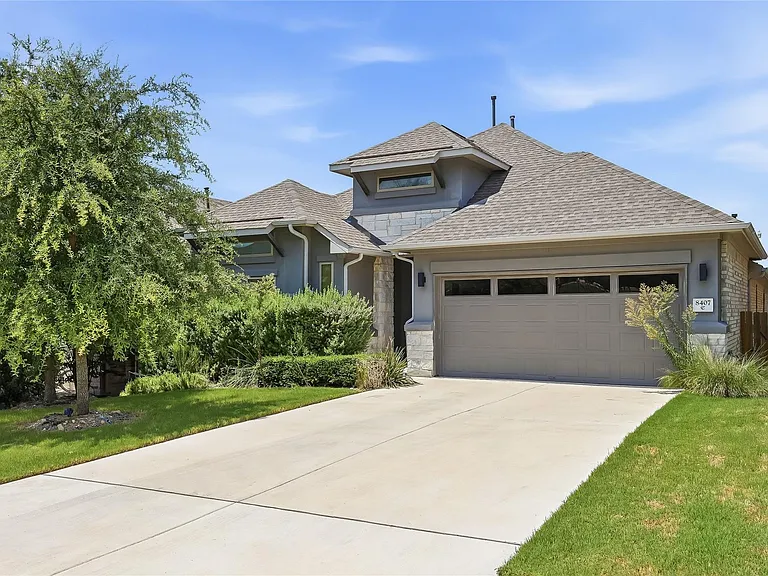 8407 Prairie Rye Dr — Photo 1