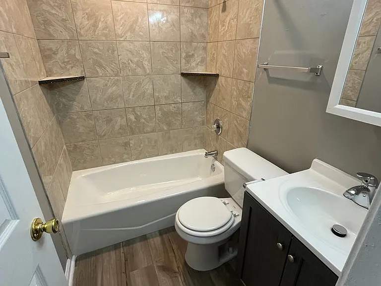 624 Kimberton Dr — Photo 11