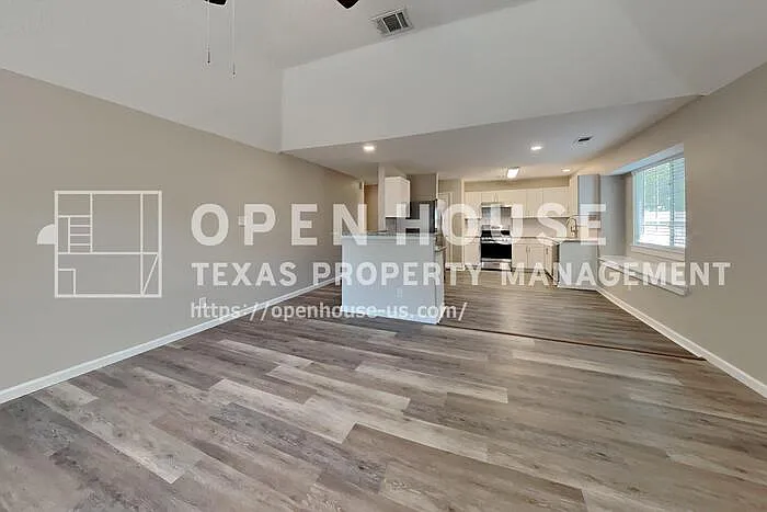 18811 Sandia Pines Dr — Photo 5