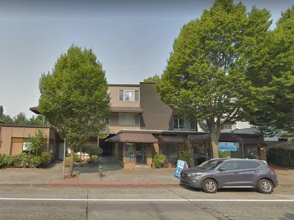 9029 35th Ave SW APT 205, Seattle, WA 98126