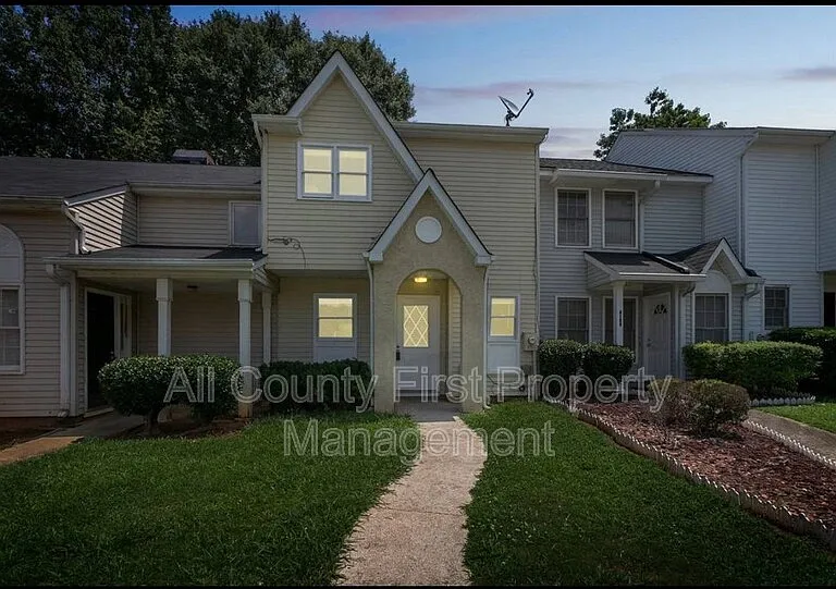 2157 Wellington Cir #2157 WELLINGTON CIR — Photo 2