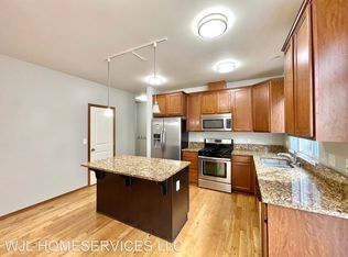 9430 NE 173rd Pl, Bothell, WA 98011