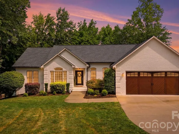 7559 Rabbit Cir, Denver, NC 28037