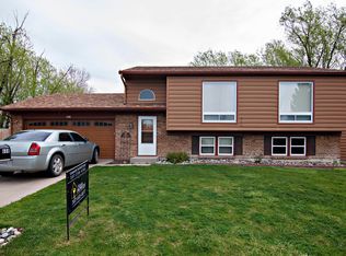608 Frontier Dr, Gillette, WY 82718