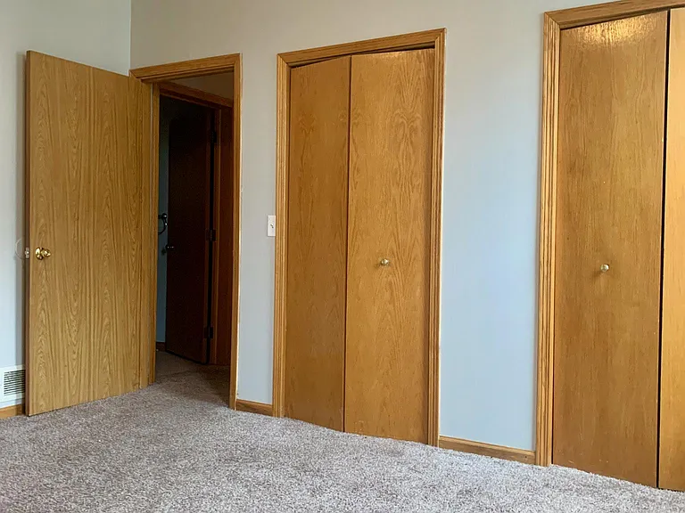 2325 S 14th St #1 — Photo 8