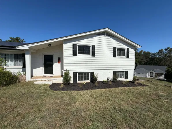23 Northway Dr #1, Taylors, SC 29687