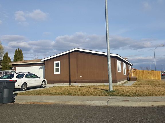 3rd image of 603 N Waldemar Ave