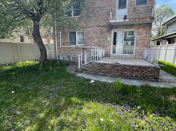 3557 Bedford Avenue image 15 of 18