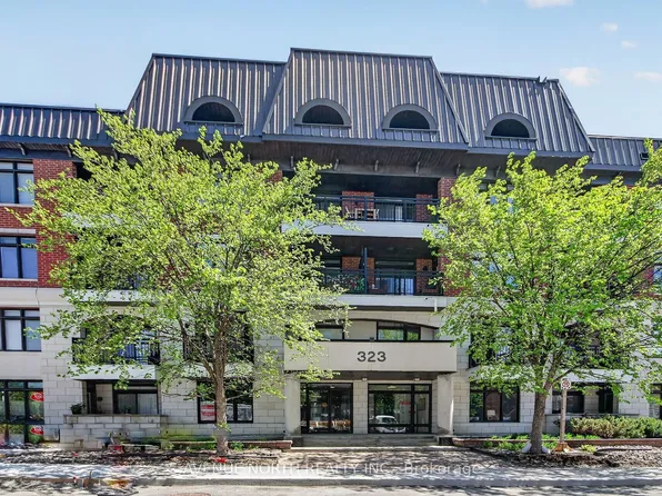 323 Winona Ave #402, Ottawa, ON K1Z 5H3