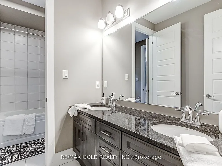 3352 Vernon Powell Dr — Photo 26