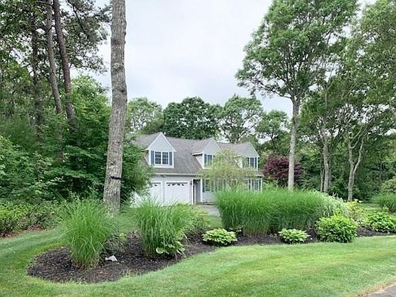 3rd image of 86 Bournehurst Dr
