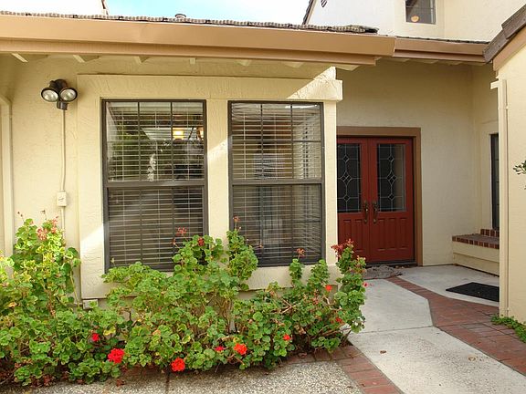 3rd image of 3121 Lake Trasimeno Dr
