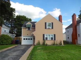 645 Stone Rd, Rochester, NY 14616