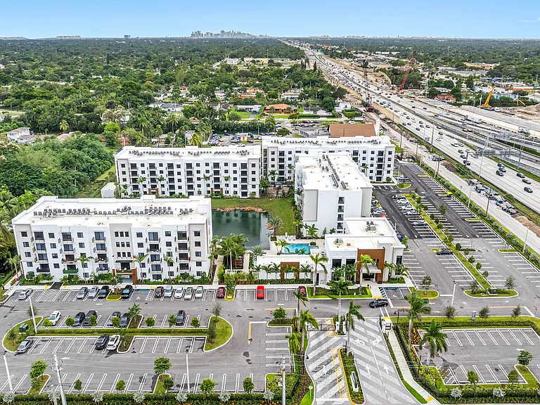 Caroline Golden Glades — Photo 17