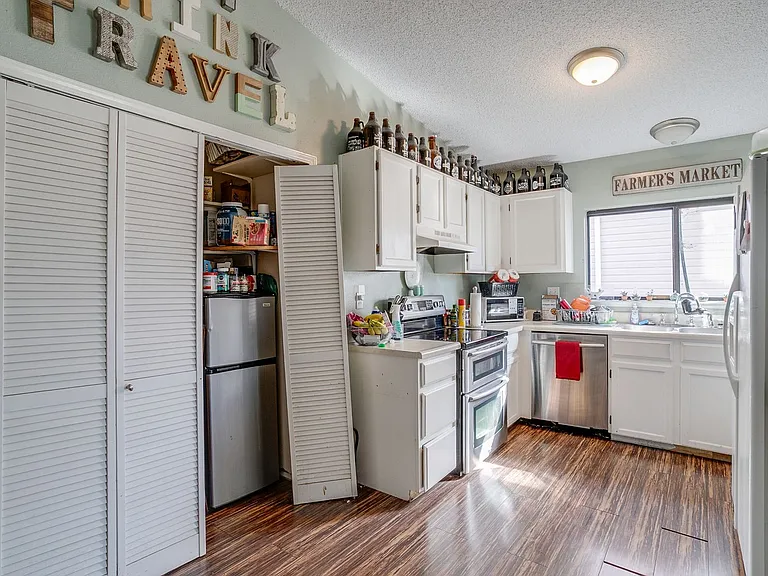 6435 Chantilly Pl #3 — Photo 12
