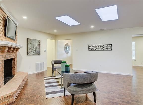 3rd image of 3115 Chapel Downs Dr
