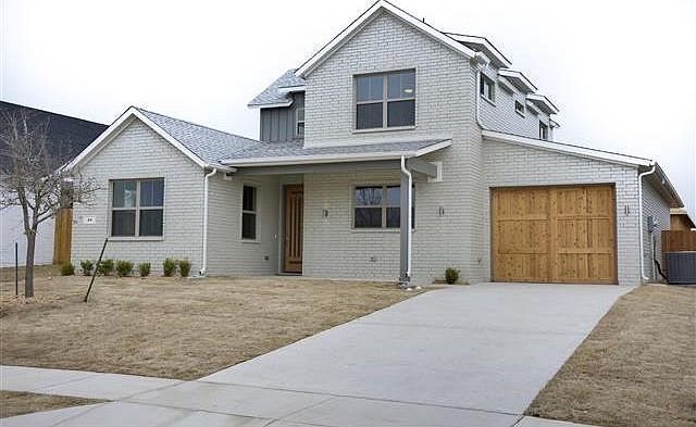 1st image of 24 Heron Dr