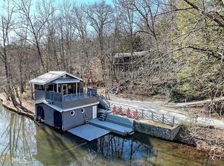 874 Oscar Rock Rd, Clayton, GA 30525