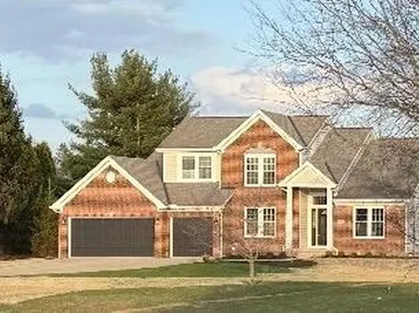 1582 Foxhall Rd, Blacklick, OH 43004