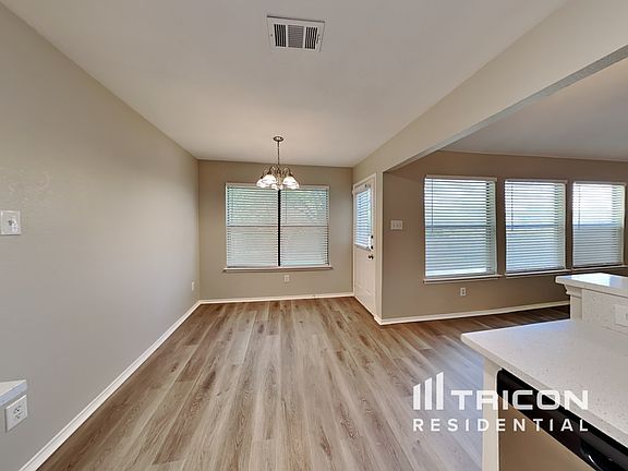 4th image of 4812 Maryannes Meadow Dr