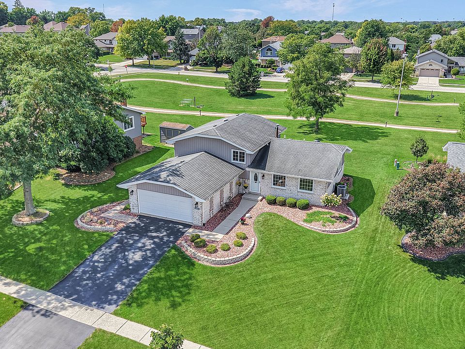 1st image of 13766 W Deervalley Dr