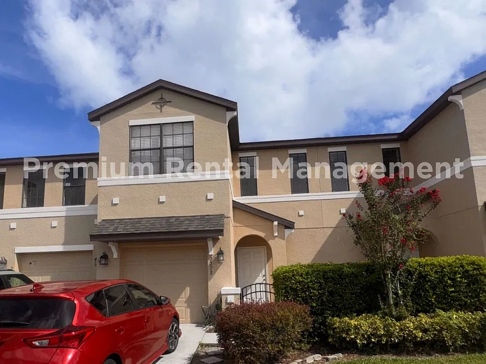 2228 Seven Oaks Dr