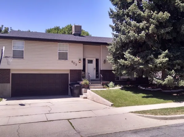 802 Douglas Dr, Brigham City, UT 84302