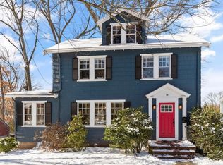 10 Dexter Rd, Lexington, MA 02420