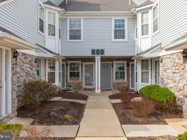 604 Mews Dr, Sellersville, PA 18960