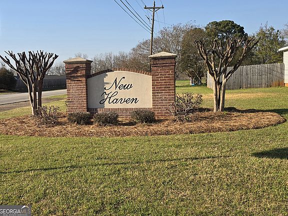 2nd image of 216 Winsted Ct