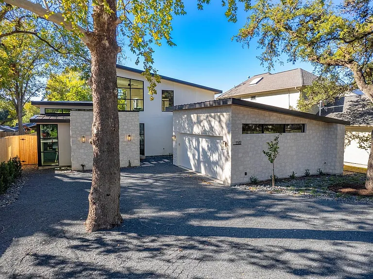 5512 Shoalwood Ave — Photo 37
