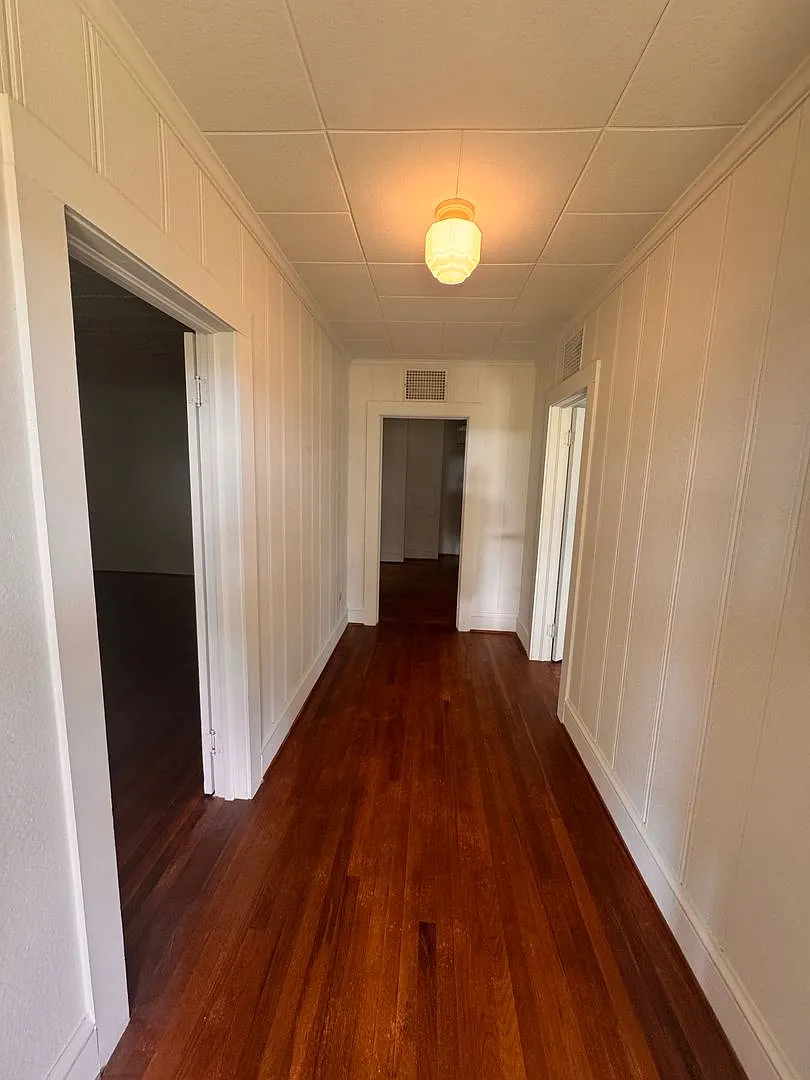 3 Bed 2 Bath Brick Home with Bonus Room — Photo 3