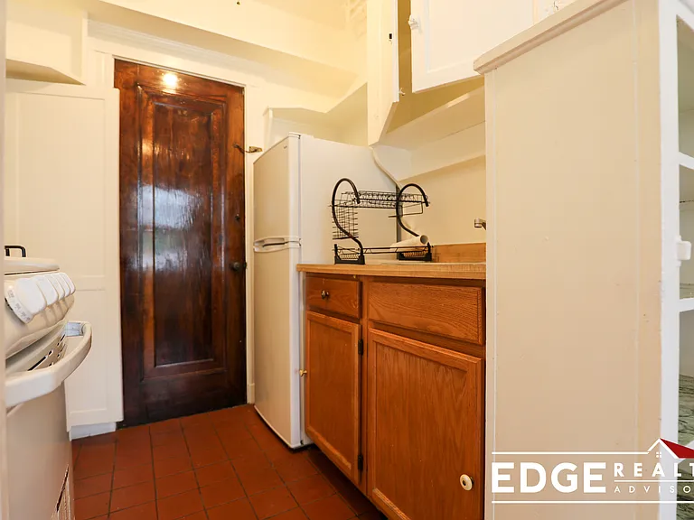 1949 Commonwealth Ave #44 — Photo 1