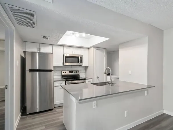 The Emily Apartments at North Dallas