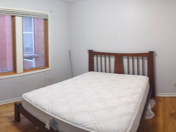 2nd image of 712 Dayton Ave
