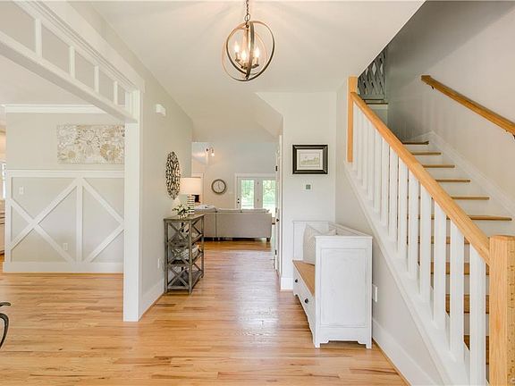 5th image of 3125 French Hill Dr