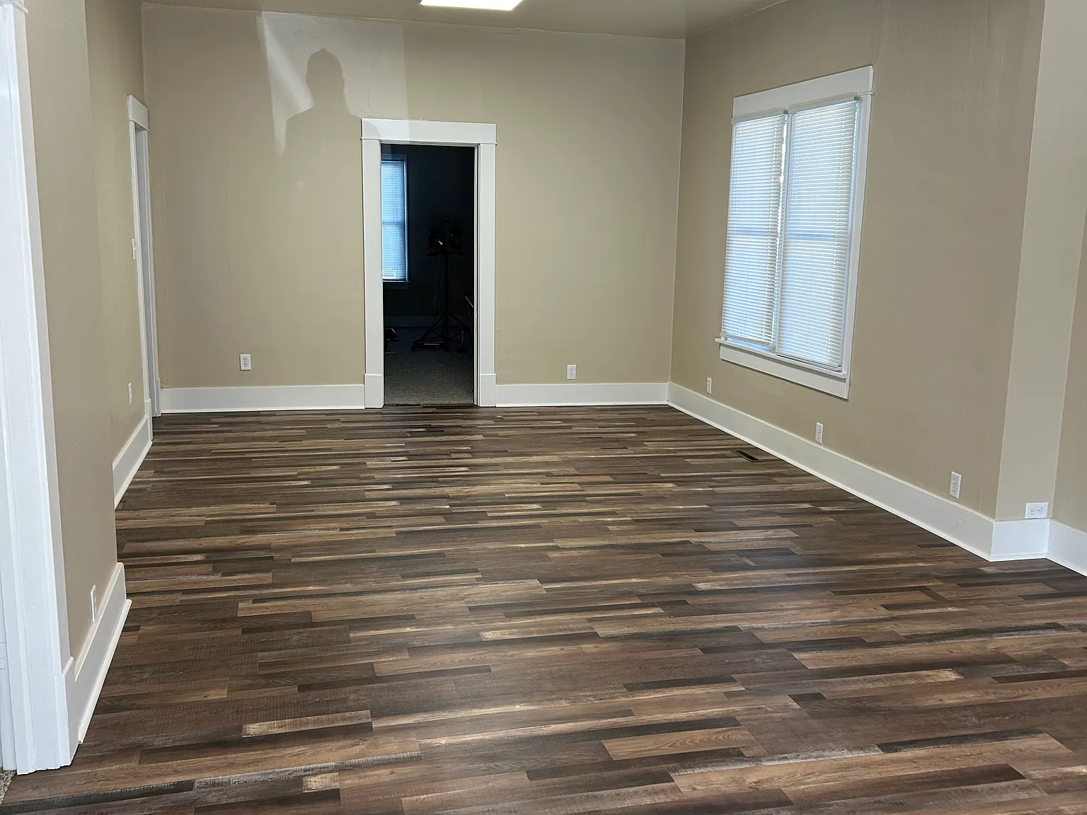 3 bed, 1350 sqft, $1,000 — Photo 3