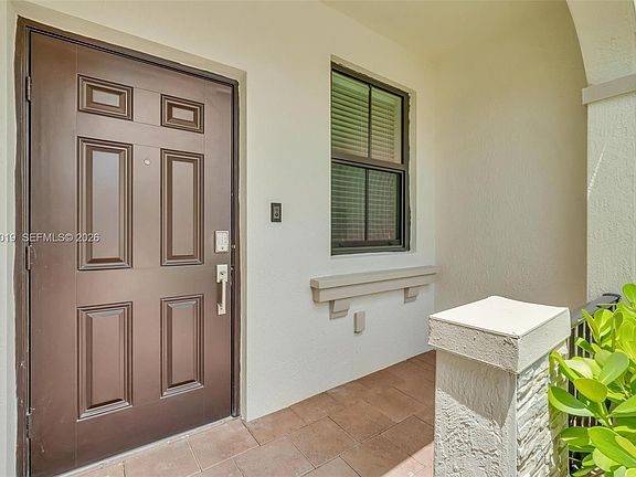4th image of 23142 SW 127th Pl
