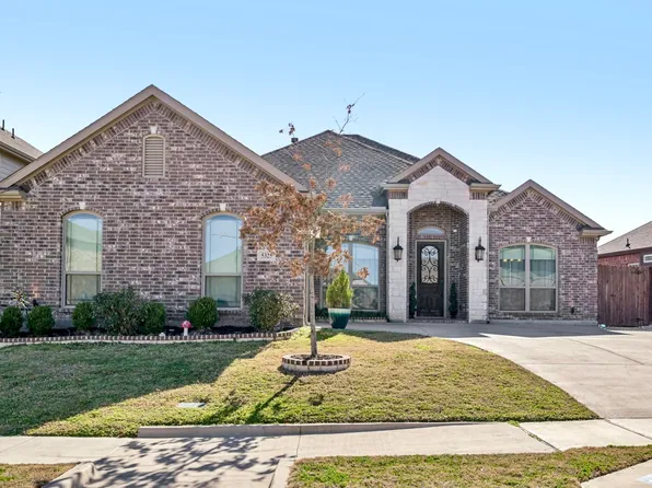 5325 Almanor Rd, Fort Worth, TX 76179