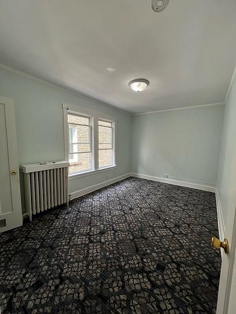 1st image of 5726 N Spaulding Ave Floor 2