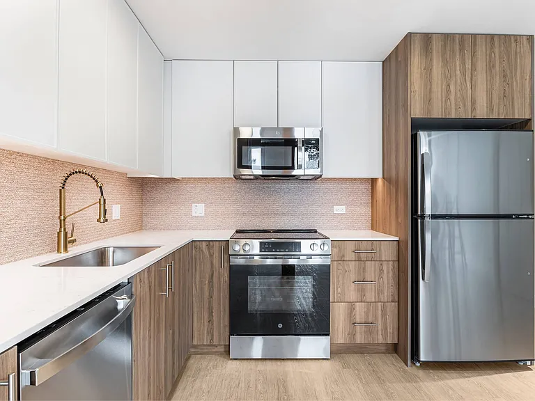 Lofts at Avenir — Photo 8